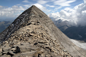 Groer Brenkopf, Gipfel