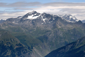 Gesamtansicht aus Südwesten