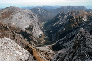 Gipfelblick ins Falzthurntal