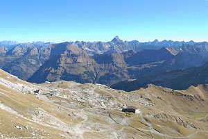 Gipfelpanorama im SO