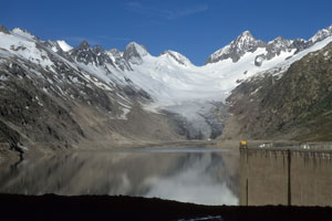 Vor dem Oberaarstausee