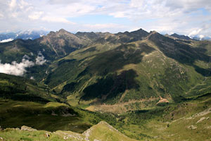 Scharnik und Hochkreuz